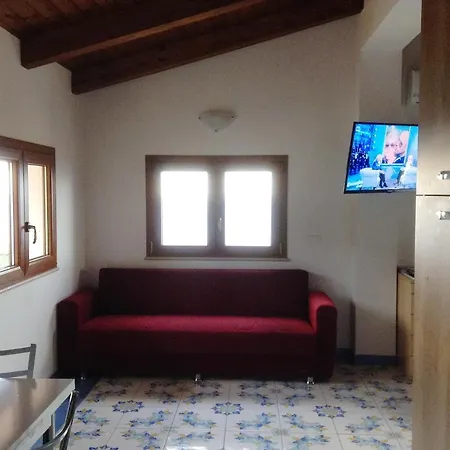아파트 Apartment With One Bedroom In Santa Domenica Vibo Valentia With Wonderful Sea View And Wifi 3 Km From The Beach *